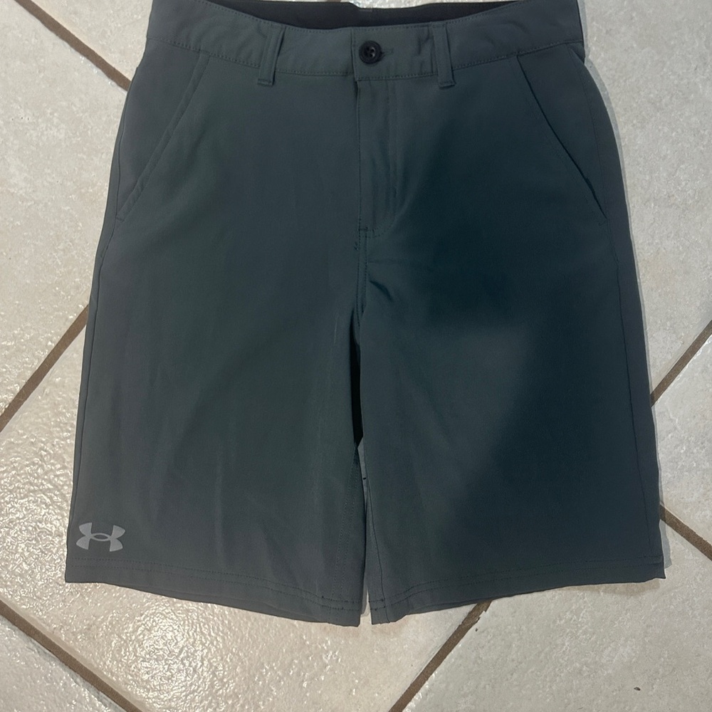 Under Armour youth boys Dark Gray Athletic Shorts